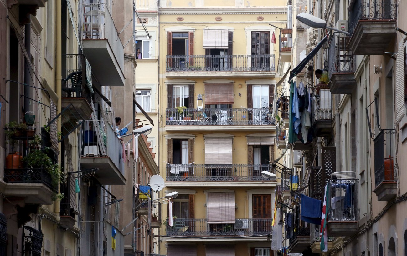 Στεγαστική κρίση: Η Κομισιόν προτείνει μέτρα για τις βραχυπρόθεσμες μισθώσεις