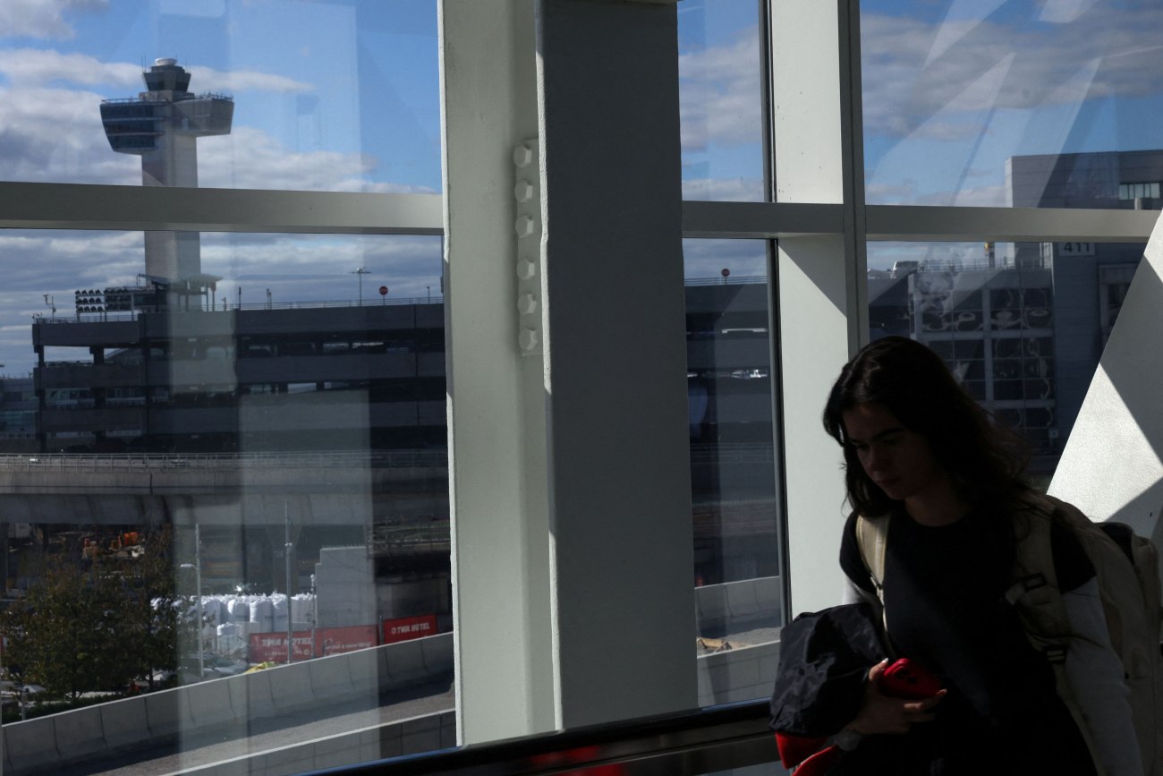 Booking.com: Ταξιδιωτικές τάσεις για το 2026 – Η ατομικότητα στο προσκήνιο