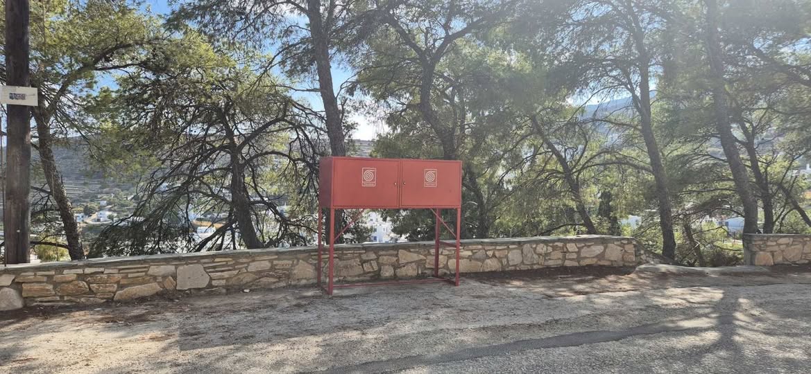 Ο Δήμος Πάρου ενισχύει την πυρασφάλεια με νέες μεταλλικές φωλιές