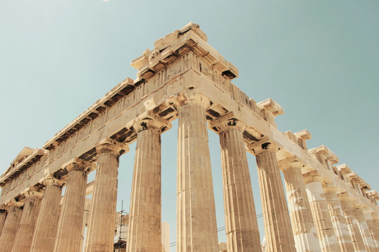 Αμετάβλητη στο ΒΒΒ με σταθερό outlook η ελληνική οικονομία σύμφωνα με την S&P
