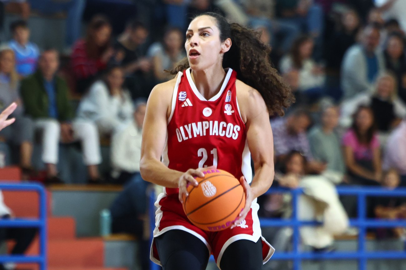 Παναθλητικός – Ολυμπιακός 67-90: Αθλήτριες του Ολυμπιακού συνεχίζουν την αήττητη πορεία τους