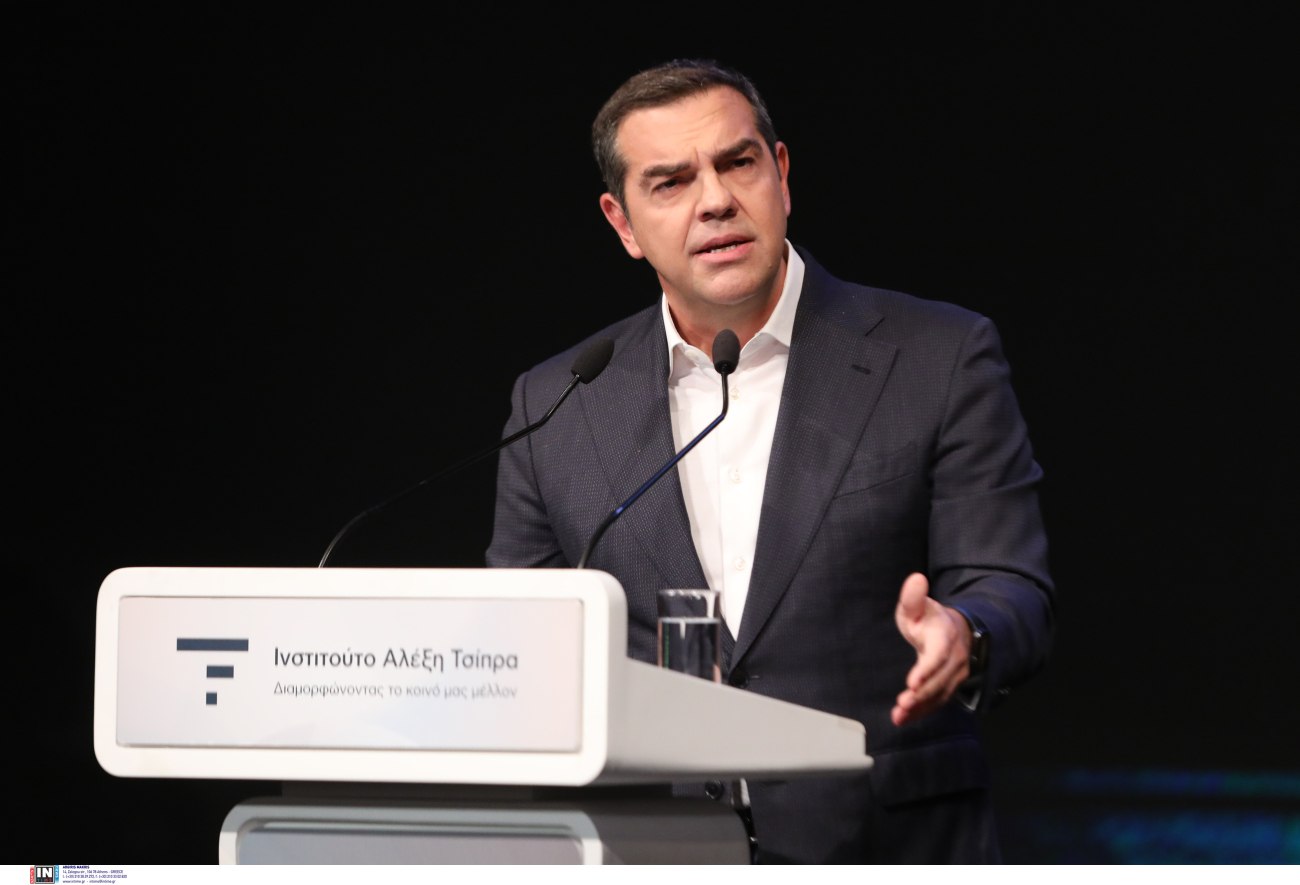 Αλέξης Τσίπρας: Ο Μητσοτάκης αντιμετωπίζει τον Άγνωστο Στρατιώτη ως ιδιοκτήτης