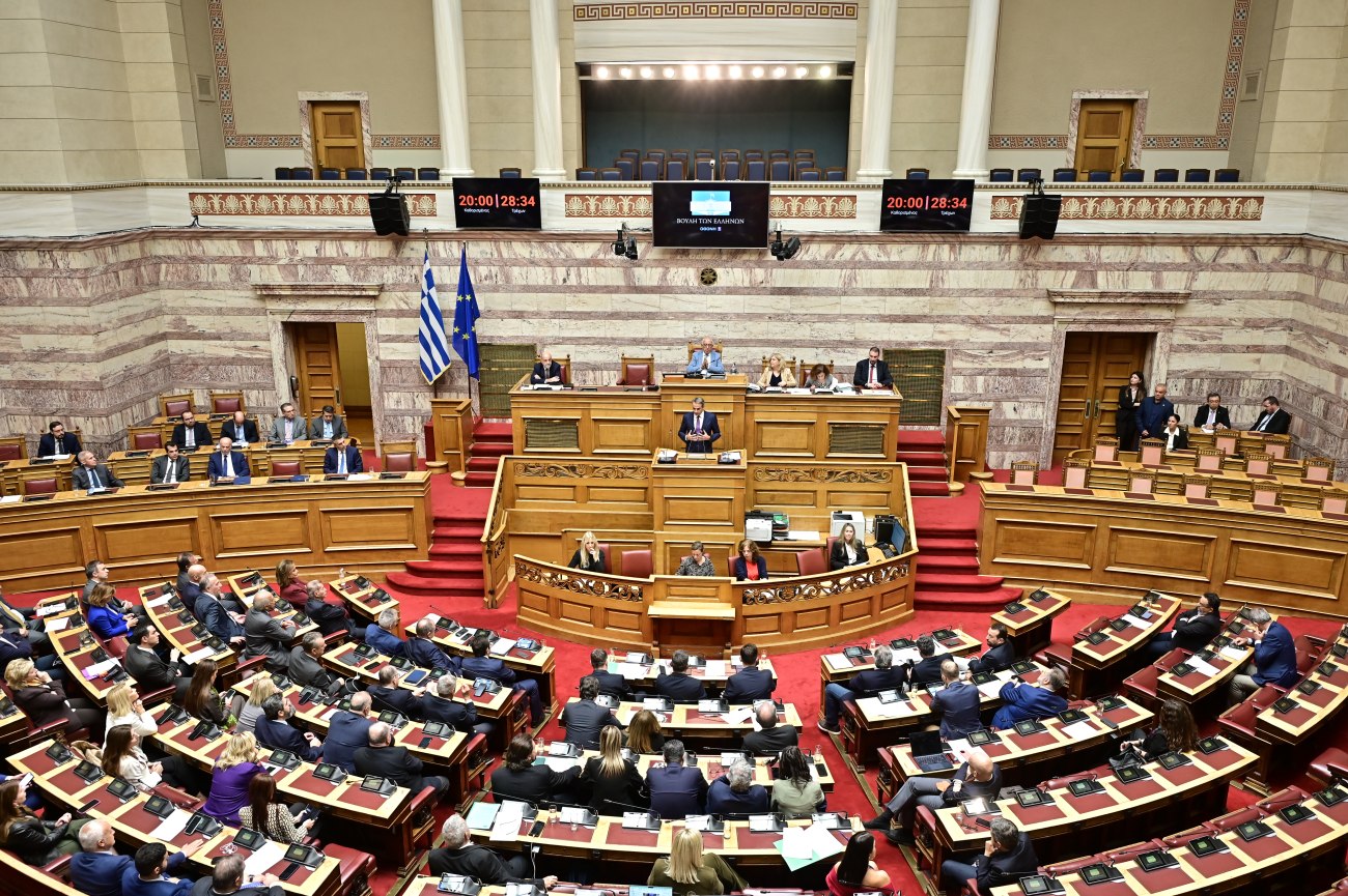 Τροπολογία για τον Άγνωστο Στρατιώτη: Ονομαστική ψηφοφορία σήμερα υπο έντονων αντιδράσεων