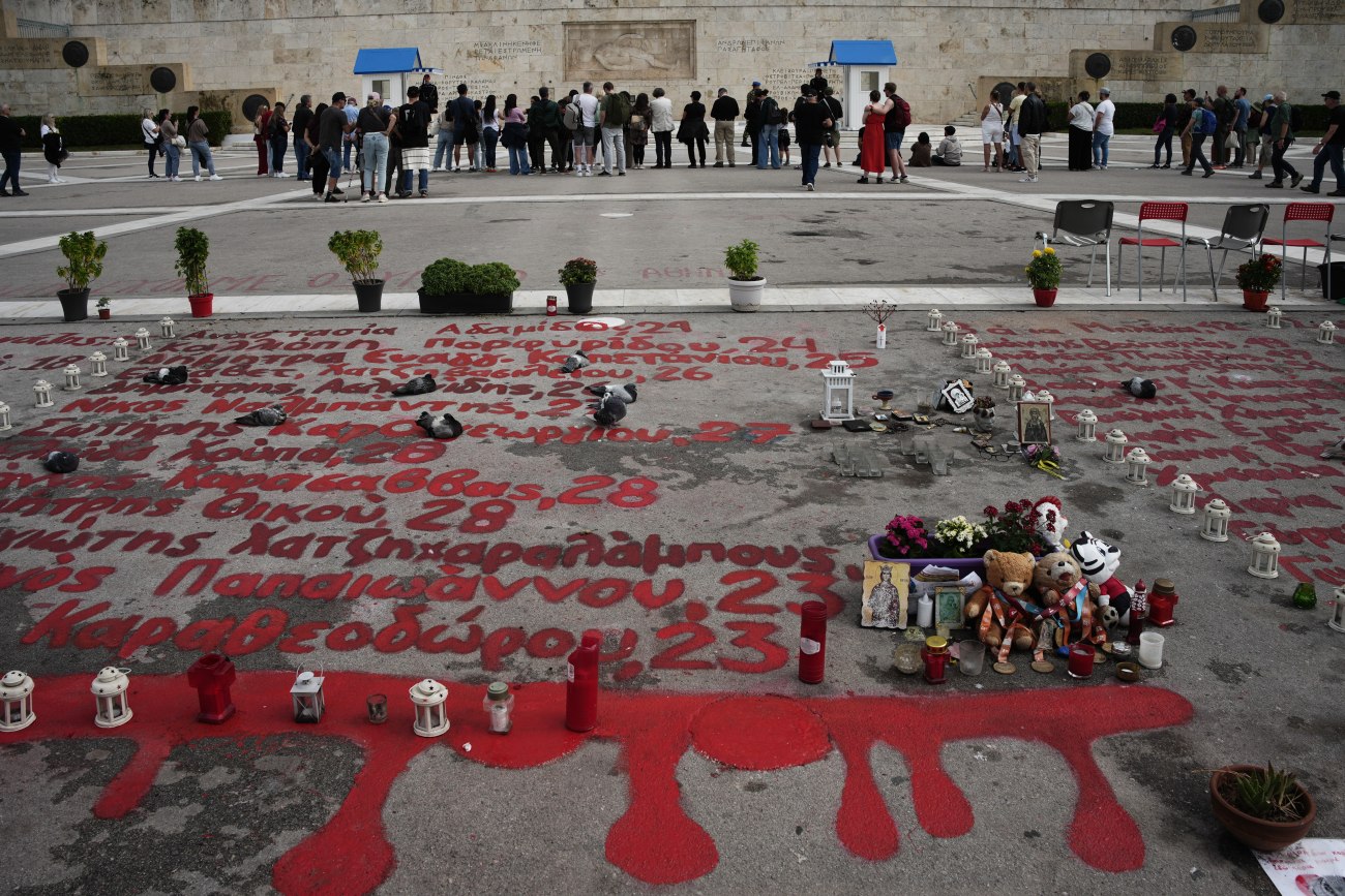 Συζήτηση στη Βουλή για την τροπολογία του Μνημείου του Αγνώστου Στρατιώτη: Η ονομαστική ψηφοφορία σήμερα