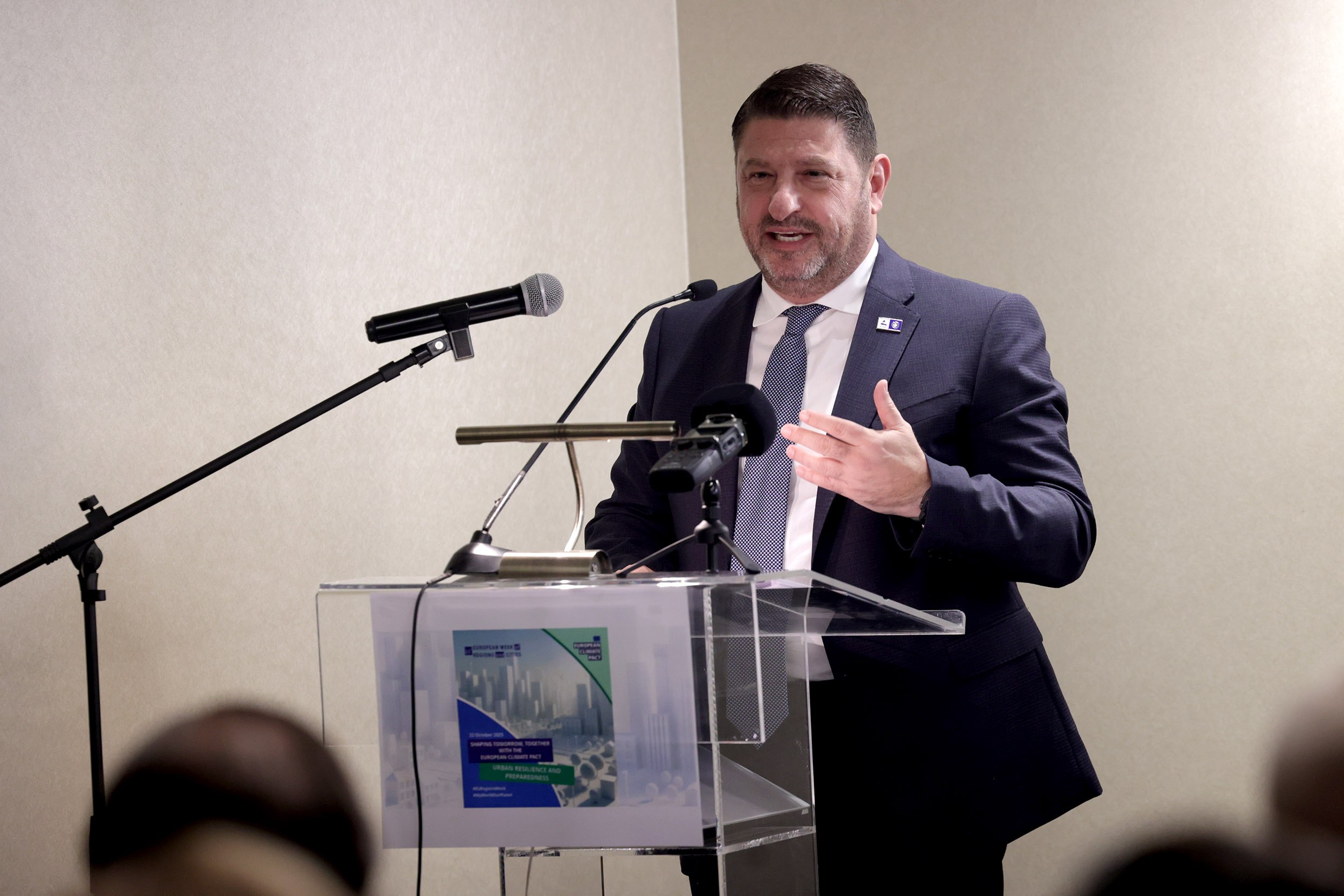 Η ενίσχυση της ανθεκτικότητας των πόλεων: Στρατηγικές και προκλήσεις σύμφωνα με τον Χαρδαλιά