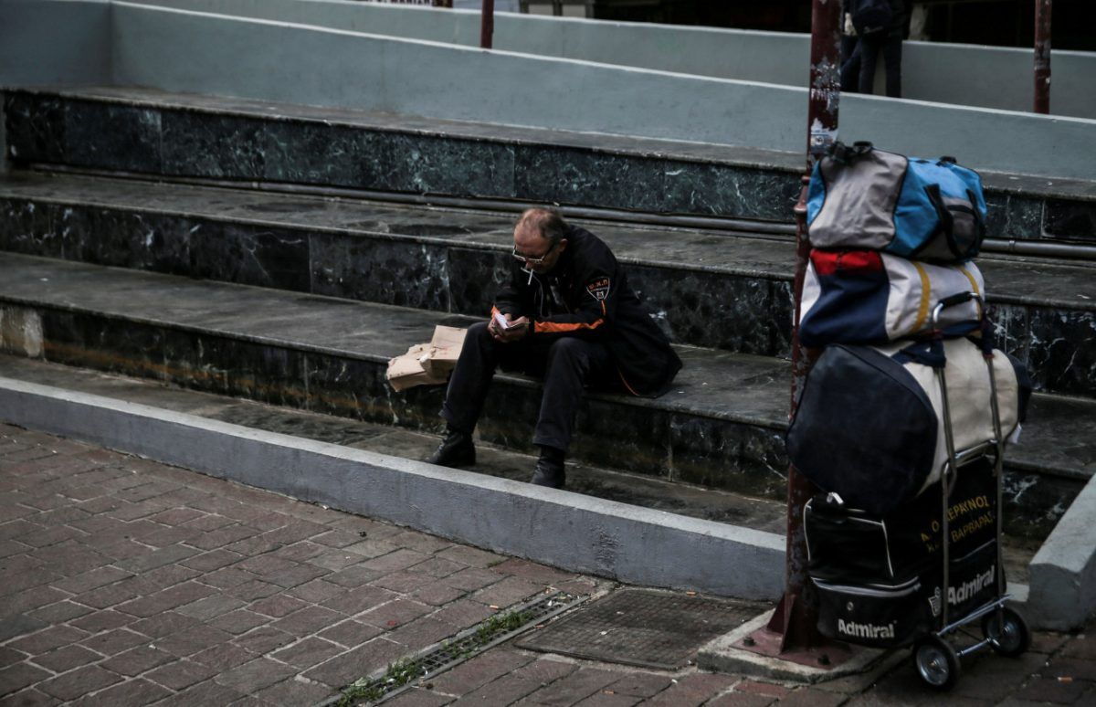 Eurostat: Ελλάδα στην κορυφή της φτώχειας μεταξύ των χωρών της ΕΕ