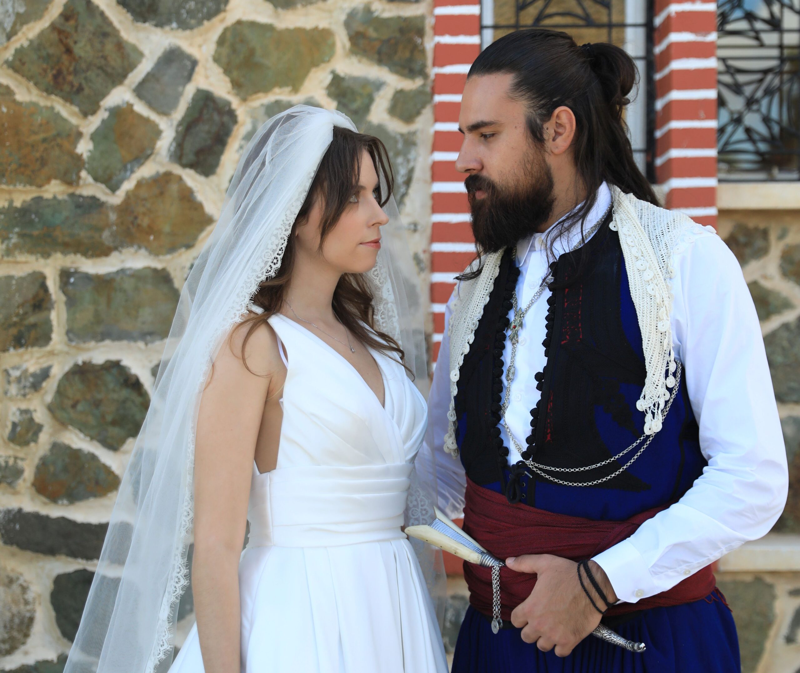 Η γη της ελιάς: Ένα αξέχαστο γλέντι γεμάτο εκπλήξεις