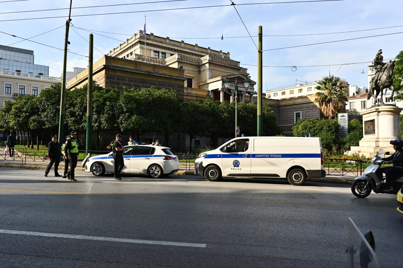 28η Οκτωβρίου: Κυκλοφοριακές ρυθμίσεις για τις μαθητικές παρελάσεις στην Αθήνα και τον Πειραιά