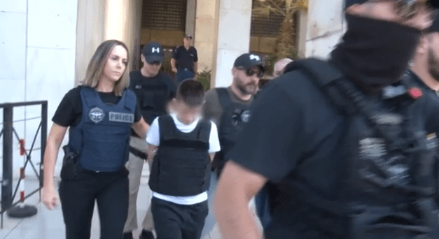 Πάτρα: Η γιαγιά του Παναγιωτάκη ζητά απαντήσεις από την Ειρήνη Μουρτζούκου