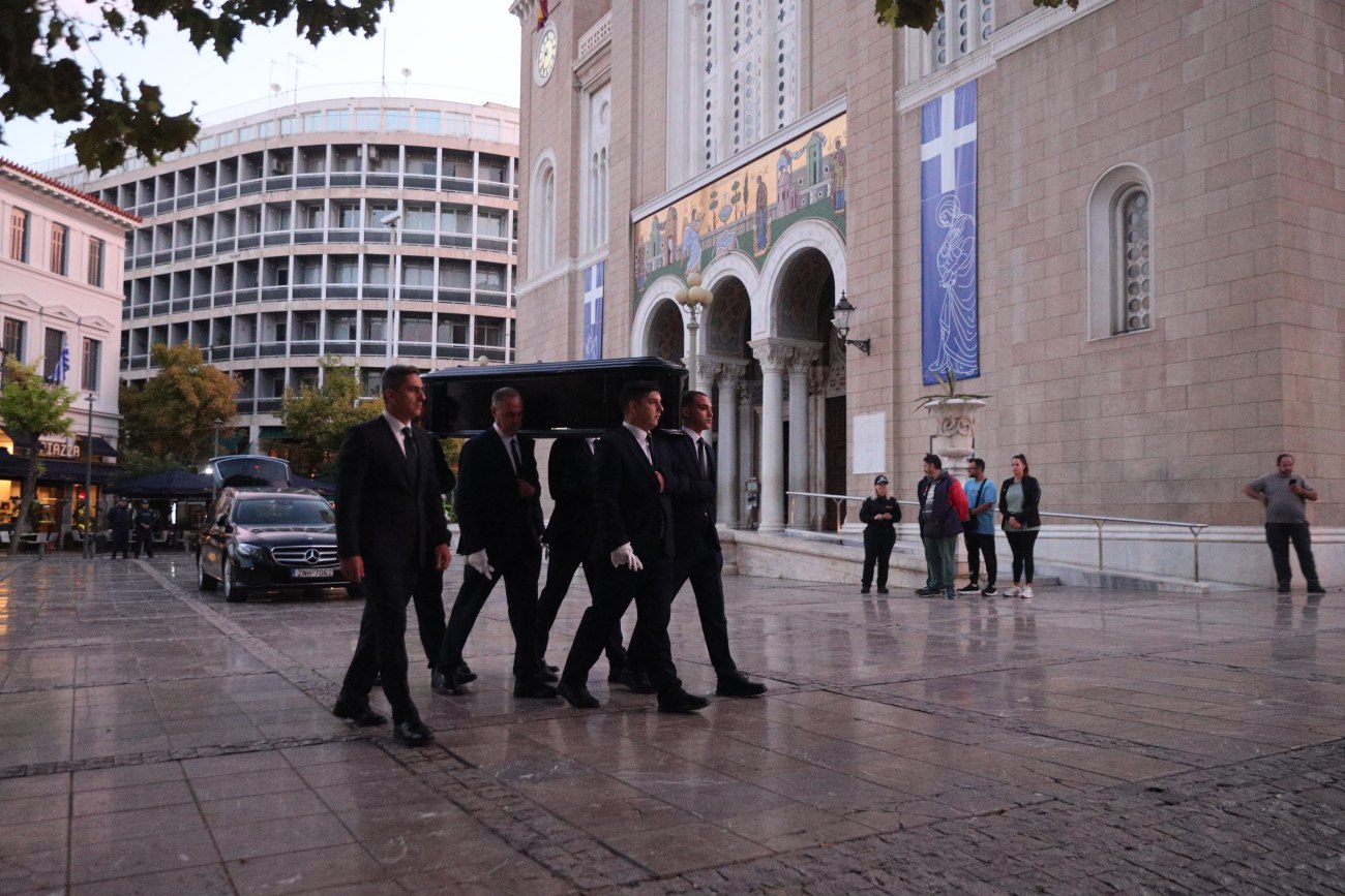 Σήμερα αποχαιρετούμε τον Διονύση Σαββόπουλο