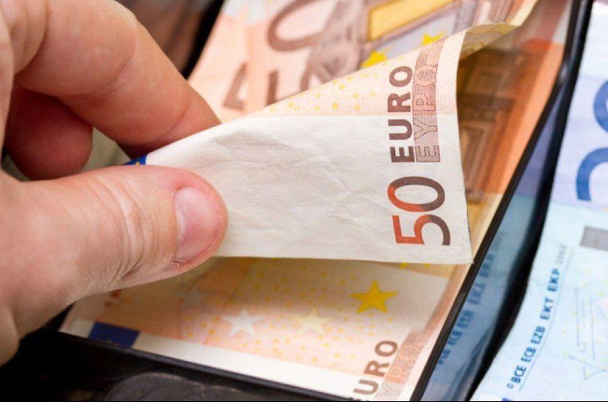 Κανόνες πληρωμών για την εθνική εορτή της 28ης Οκτωβρίου στην Ελλάδα