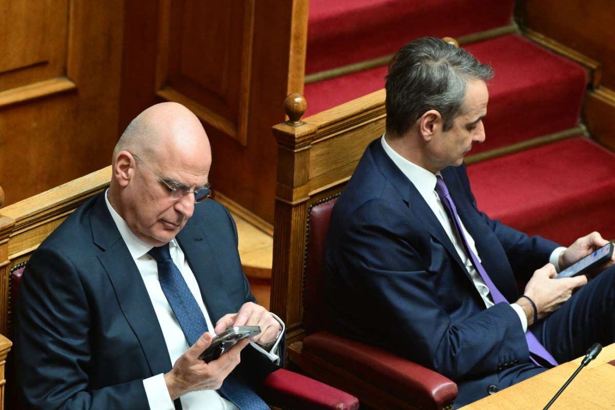 Η διαφοροποίηση Δένδια από τη γραμμή του Μαξίμου και η ενδοκομματική σύγκρουση στη Νέα Δημοκρατία