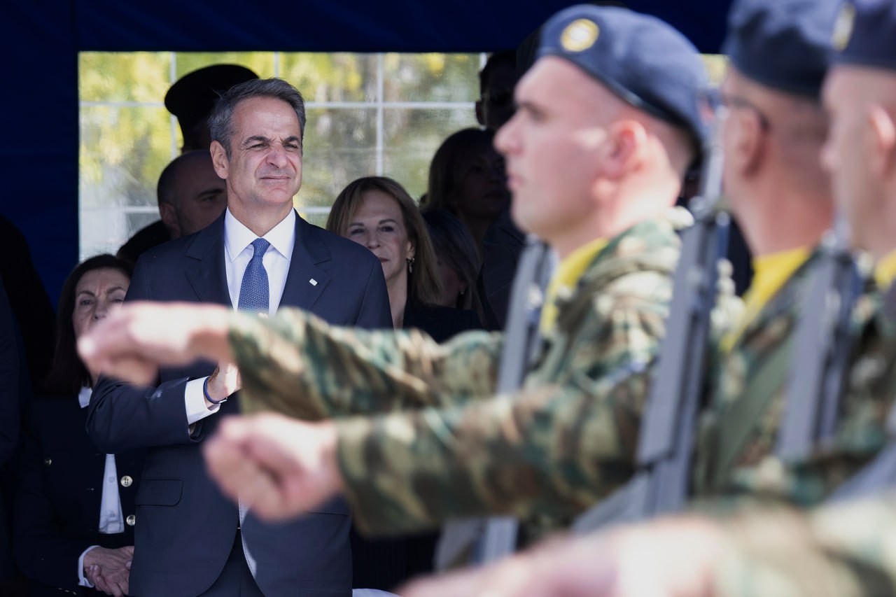 Μητσοτάκης: Ο πρωθυπουργός αναζητά την ενότητα μετά τη διχαστική τροπολογία για τον Άγνωστο Στρατιώτη