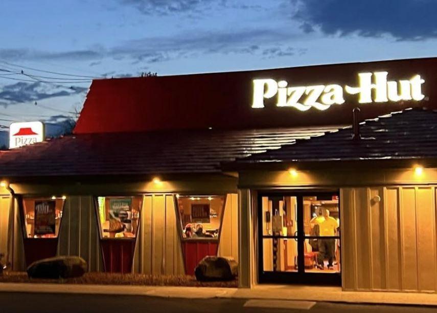 Γιατί η Pizza Hut βρίσκεται σε κρίση στον τομέα της εστίασης