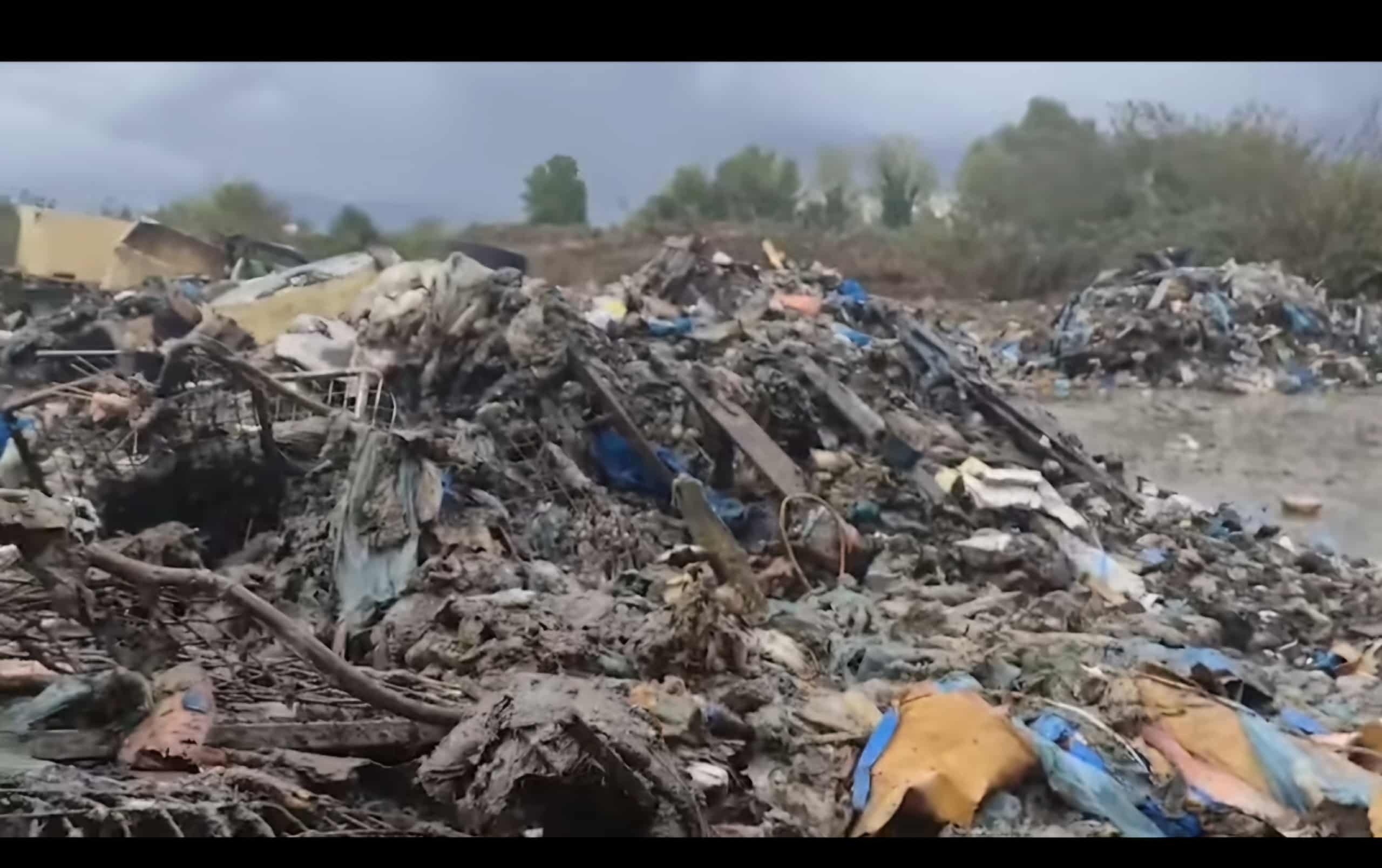 Σοκαριστικές φωτογραφίες από την απόθεση ζωικών αποβλήτων στον Δήμο Αρταίων