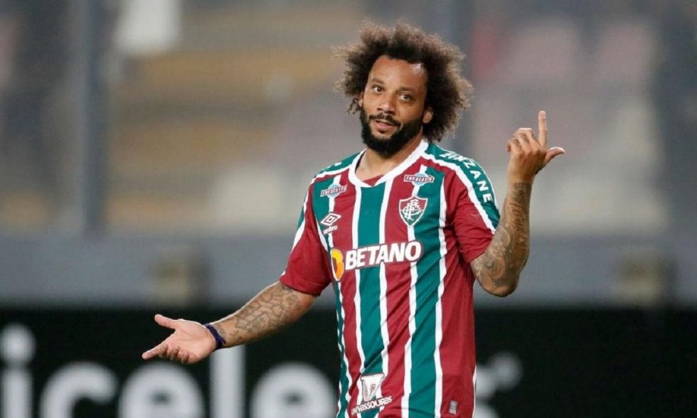 Ο Μαρσέλο, στα 37 του, συνεχίζει να μαγεύει με τη μπάλα και γίνεται viral (βίντεο)