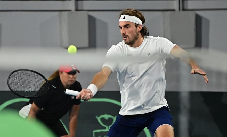 Επίσημο: Ο Τσιτσιπάς δεν θα συμμετάσχει στο τουρνουά της Αθήνας