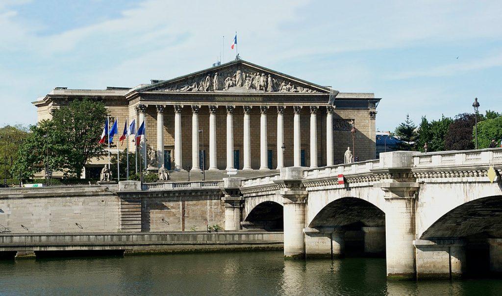 Γαλλία: Απορρίφθηκαν οι προτάσεις για την επιβολή φόρου περιουσίας στην Εθνοσυνέλευση