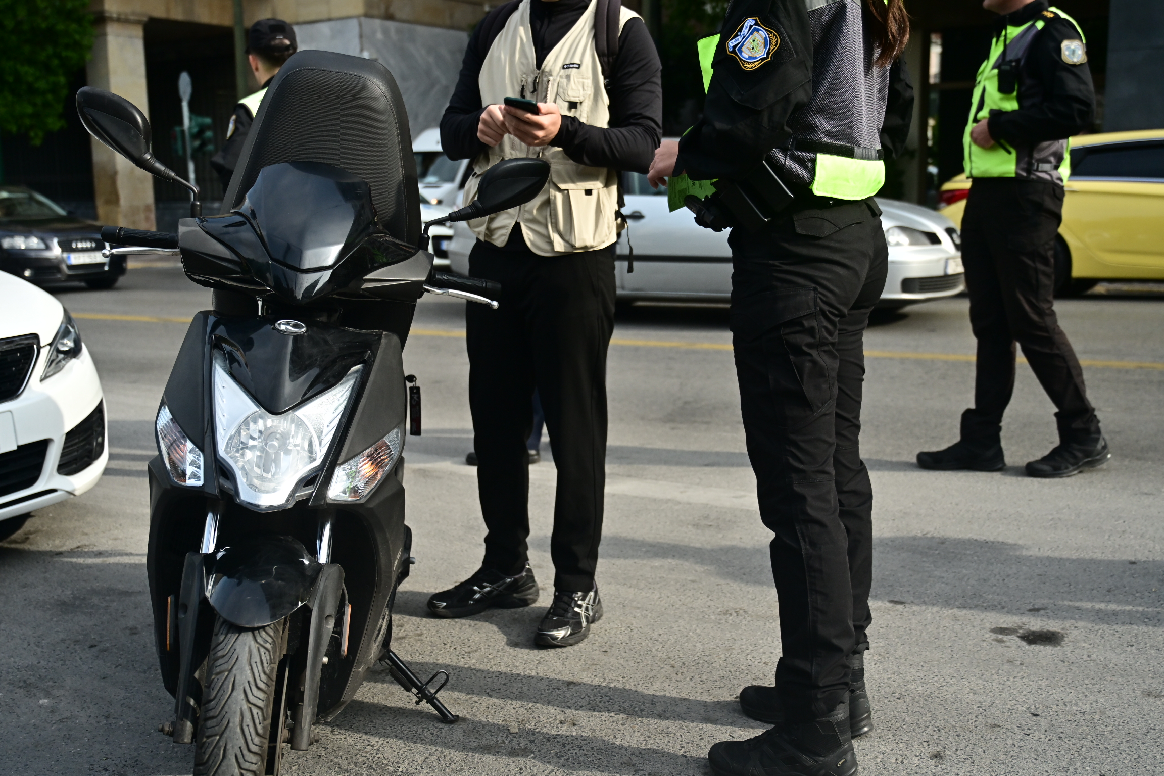 Εντατικοί τροχονομικοί έλεγχοι σε Χαλκιδική κι άλλες πόλεις της Κ. Μακεδονίας για τη χρήση προστατευτικού κράνους