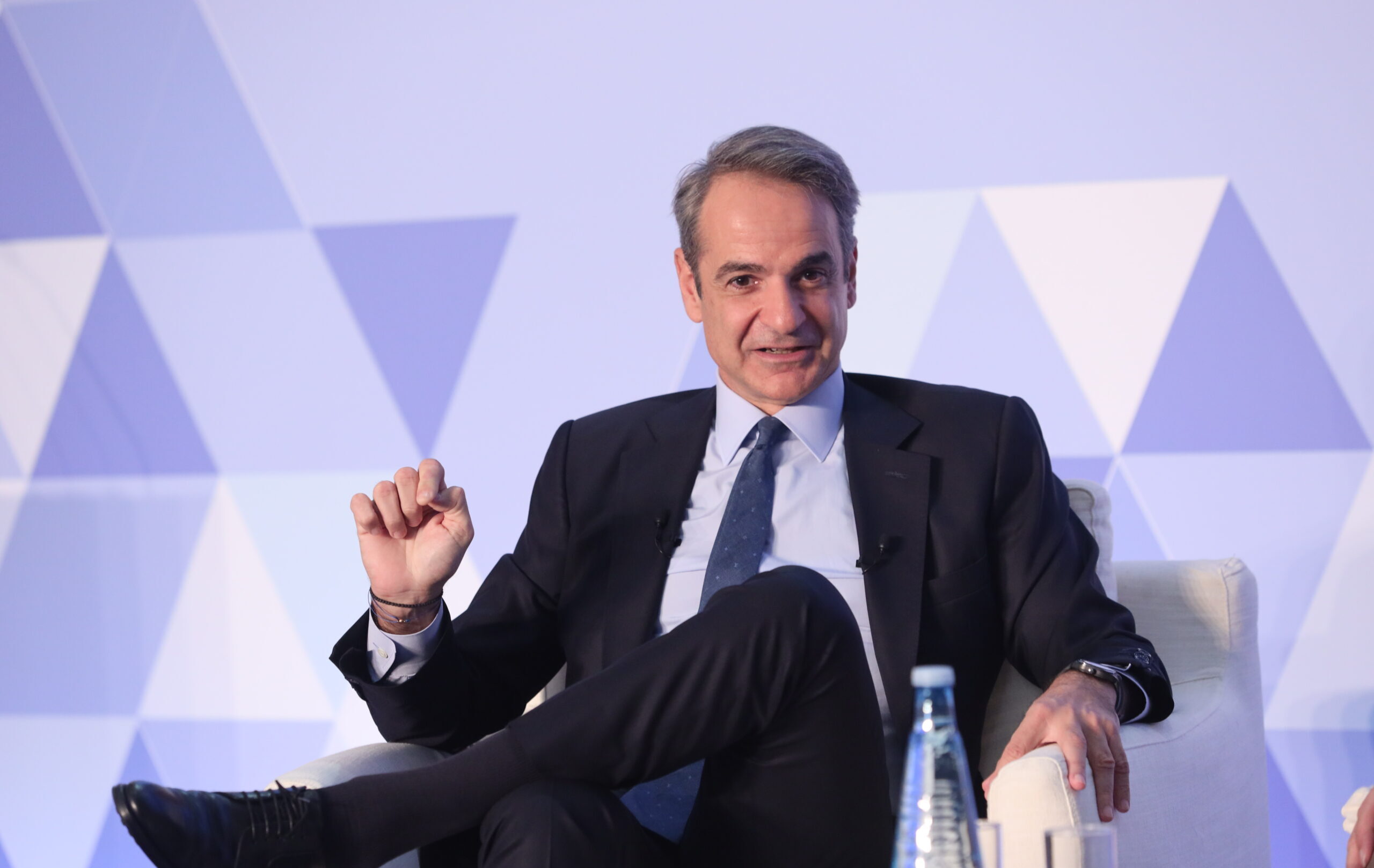 Μητσοτάκης: Η φορολογική μεταρρύθμιση ευνοεί τις οικογένειες με παιδιά – Κίνητρα στους συνταξιούχους για να συνεχίσουν να εργάζονται