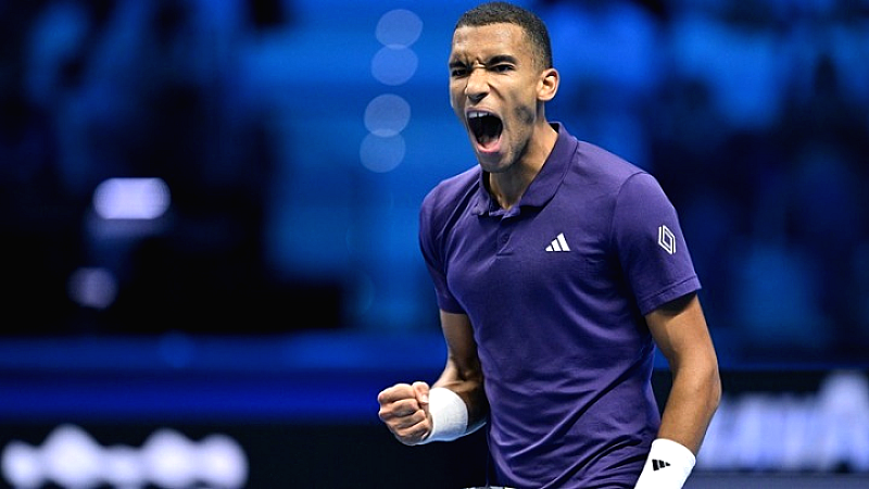 ATP Finals: Εντυπωσιακή ανατροπή του Οζέρ-Αλιασίμ