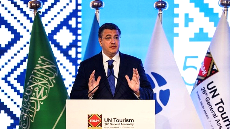 Απόστολος Τζιτζικώστας: Σχεδίαση της Ευρώπης ως ηγετικής δύναμης στην τεχνητή νοημοσύνη για τον τουρισμό