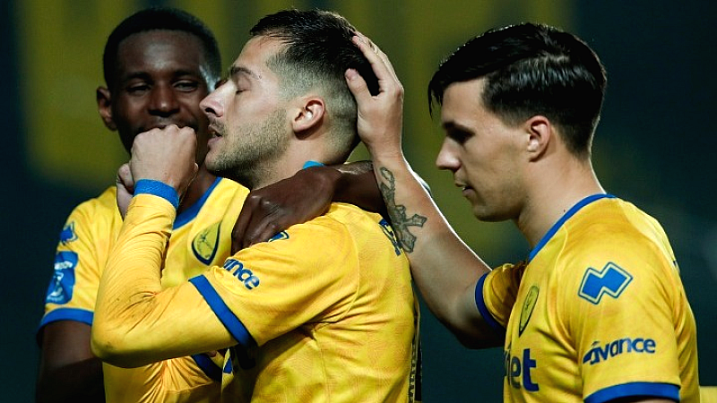 Παναιτωλικός: Θρίαμβος 3-0 επί της ΑΕΛ και προσπέρασμα στην οκτάδα