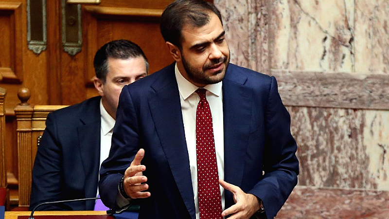 Βουλή-Ολομέλεια - Ν/σ για την ΕΡΤ - Αντιπαράθεση Π. Μαρινάκη - Ν. Μάντζου για «Φραπέ»: Αν κληθεί με βίαιη προσαρμογή, δε θα απαντήσει