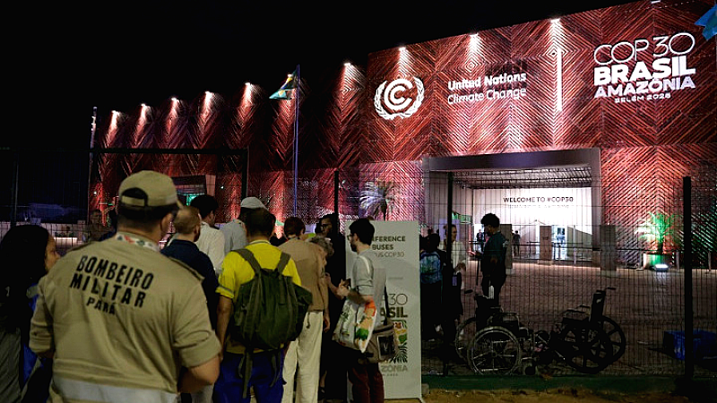 COP30: Αντιπαραθέσεις γύρω από την αποδέσμευση από τα ορυκτά καύσιμα