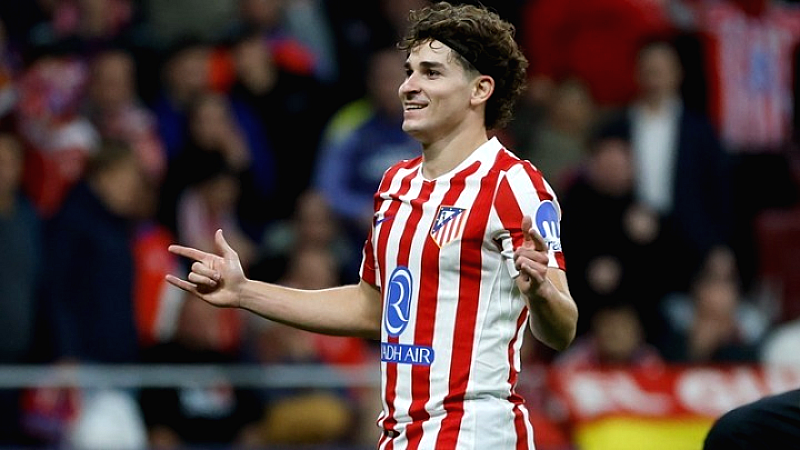 Champions League: Ο Άλβαρες αφήνει πίσω του Μέσι και Αγκουέρο