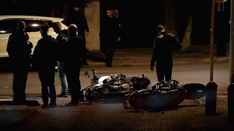 Σοβαρό επεισόδιο στον Άγιο Δημήτριο: Διαρρήκτες εμβόλισαν μηχανές της Ομάδας ΔΙΑΣ, τραυματίστηκαν τρεις αστυνομικοί