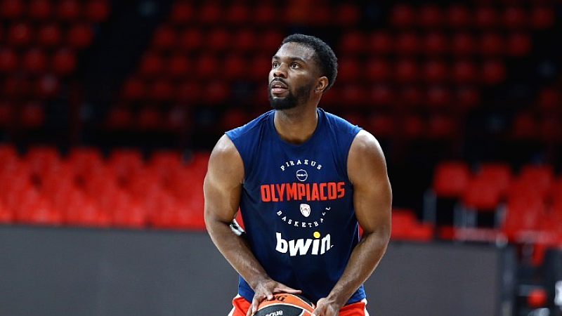 Ο Κίναν Έβανς έτοιμος για το ντεμπούτο του με τον Ολυμπιακό