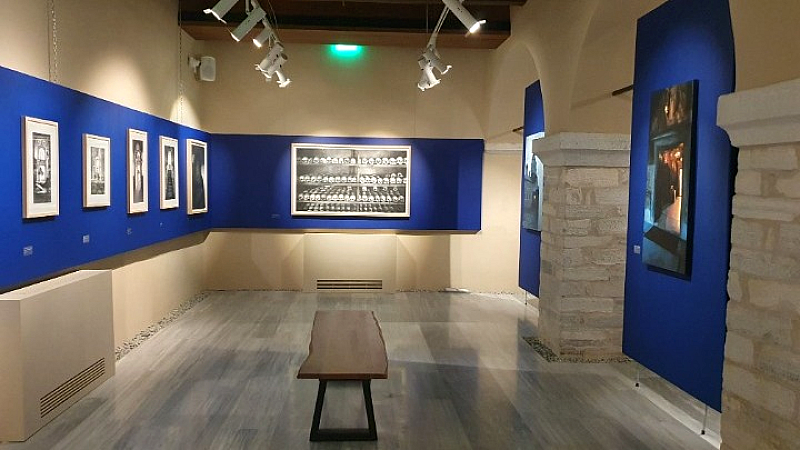 Δράμα: Η τέχνη του Γιώργου Ταξίδη αποτυπώνει το Άγιον Όρος ως «τόπο ζωής»