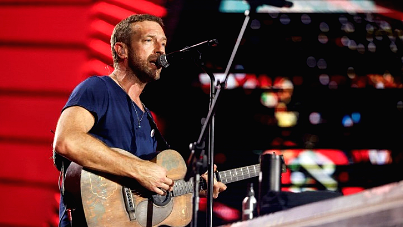 Διάσημοι καλλιτέχνες ζητούν πλαφόν στις τιμές μεταπώλησης εισιτηρίων