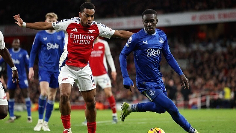 Δημόσια συγγνώμη από τον Γκέιγ μετά το περιστατικό με τον Μάικλ Κιν