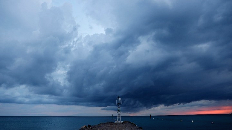 Έκτακτο Δελτίο Επιδείνωσης Καιρού: Ισχυρές βροχές και καταιγίδες αναμένονται το προσεχές τριήμερο – Συστάσεις από την Πολιτική Προστασία