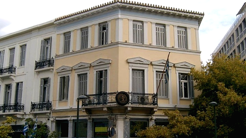 Εμπορικός Σύλλογος Αθηνών: Το εορταστικό ωράριο Χριστουγέννων 2025 ανακοινώθηκε