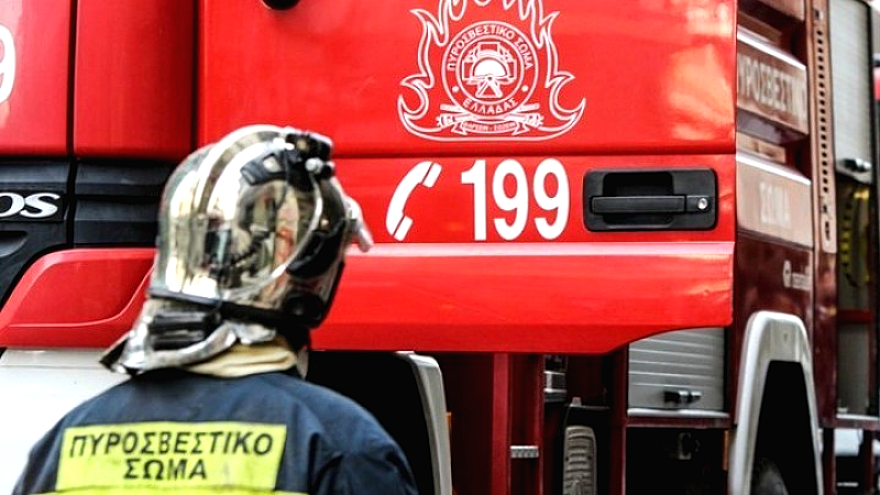 Εκρηκτική επίθεση με γκαζάκια σε πολυκατοικία στην Καλαμαριά