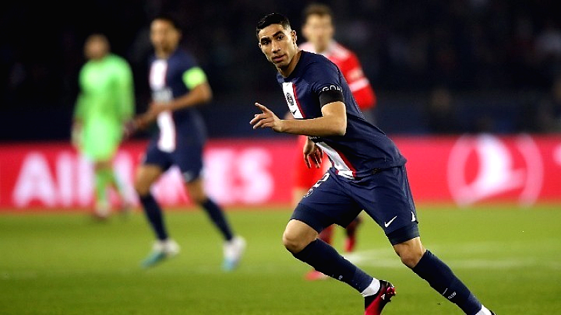 Απουσία ενός μήνα για τον Χακίμι