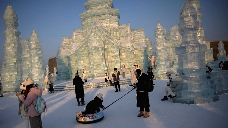 Έναρξη της χειμερινής περιόδου πάγου και χιονιού στη βόρεια Κίνα