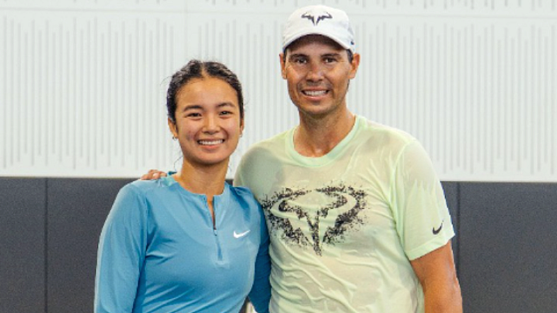 Επιστροφή στα γήπεδα: Ο Ράφα Ναδάλ προπονείται μετά από έναν χρόνο απουσίας