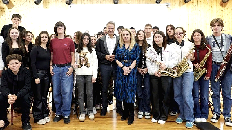 Επίσκεψη του Κυριάκου Μητσοτάκη στο νέο νοσοκομείο ΙΣΝ Κομοτηνής και σε εκπαιδευτικά ιδρύματα