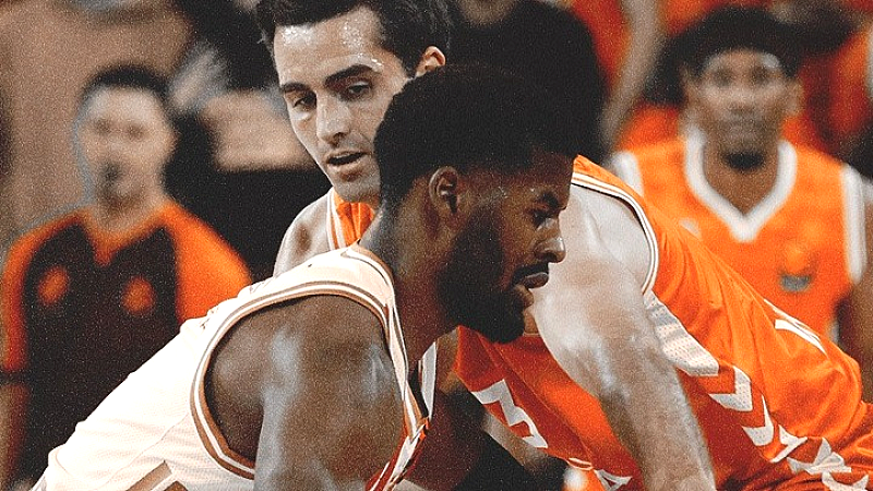 Η Βαλένθια «γκρεμίζει» τον Ερυθρό Αστέρα από την κορυφή της Euroleague