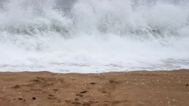 Προειδοποίηση τσουνάμι στην Ιαπωνία μετά από σεισμό 6,7 βαθμών