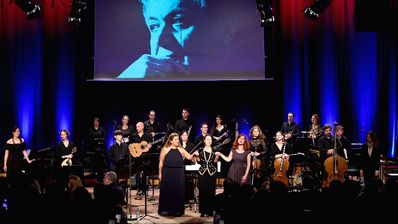 Μουσική μαγεία από τον Μάνο Χατζιδάκι στη Βιέννη – Μια επετειακή συναυλία για τα 100 χρόνια από τη γέννησή του