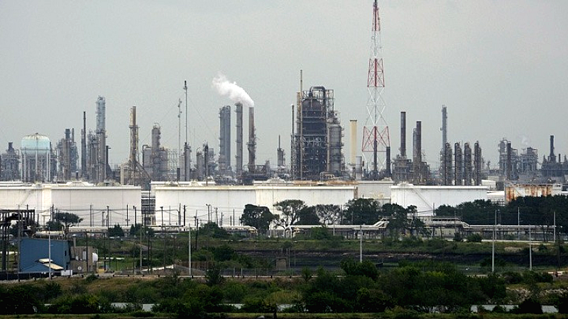 Ρεκόρ παραγωγής πετρελαίου από την Exxon Mobil στη Γουιάνα με 900.000 βαρέλια την ημέρα