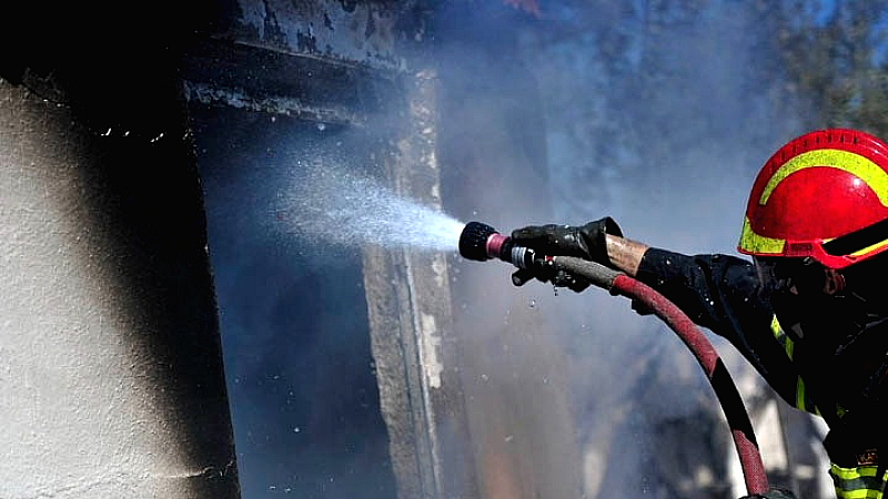 Πυρκαγιά στο Μασταμπά Ηρακλείου αποκαλύπτει οικογενειακή τραγωδία με νεκρούς και τραυματίες