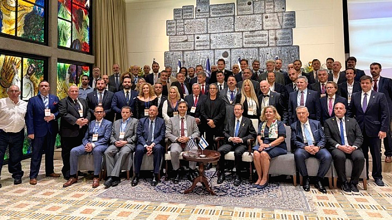 Σημαντικές συναντήσεις του υφυπουργού Εξωτερικών Χ. Θεοχάρη στο Συνέδριο «Maritime Med Conference II»