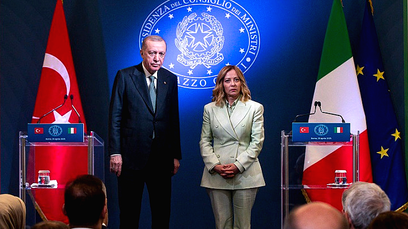 Συνάντηση Μελόνι – Ερντογάν στο περιθώριο της διάσκεψης G20 στη Νότια Αφρική