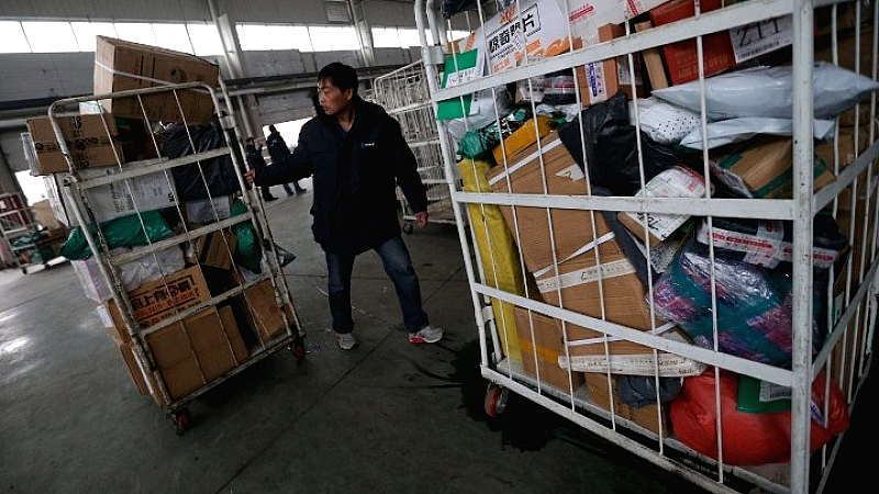 Αριθμός ρεκόρ πακέτων στο φεστιβάλ διαδικτυακών αγορών ‘Double 11’ στην Κίνα